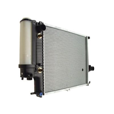 Peças sobressalentes de automóveis Radiador de refrigeração do motor para BMW 5